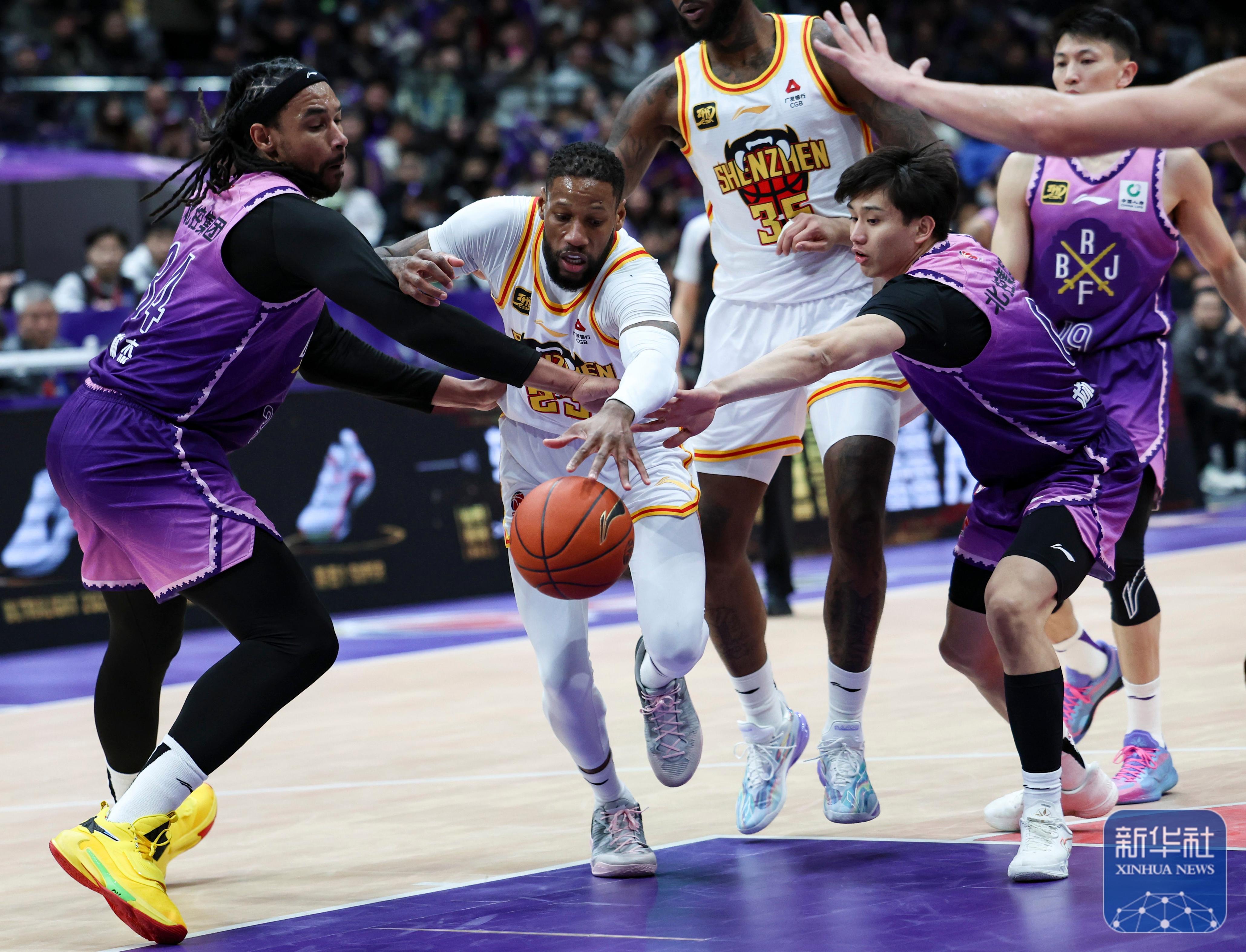 包含马赛发布备战花絮，清晨伤情更新，欧篮联任务艰巨，控场能力受关注的词条爱游戏体育